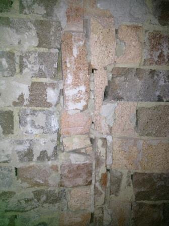 Week10: vertical stacked bricks in hallway